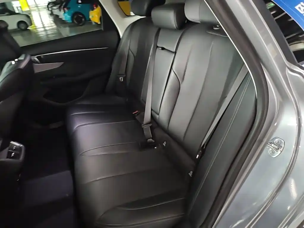 Buick LaCrosse — миниатюра 17
