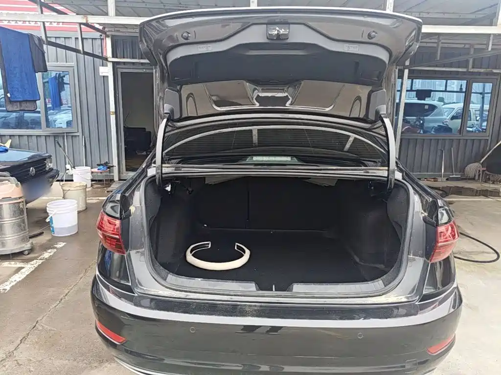 Volkswagen Sagitar — миниатюра 19