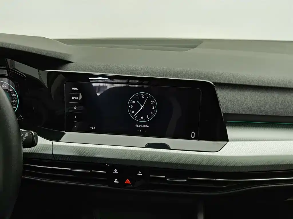 Volkswagen Golf — миниатюра 12