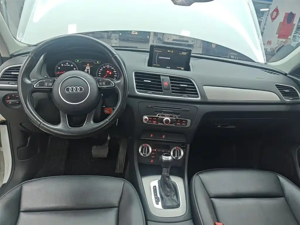 Audi Q3 2015 30 TFSI