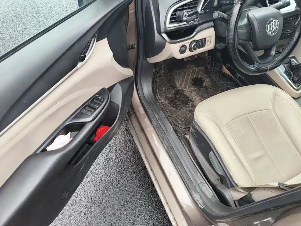 Buick Excelle — миниатюра 13