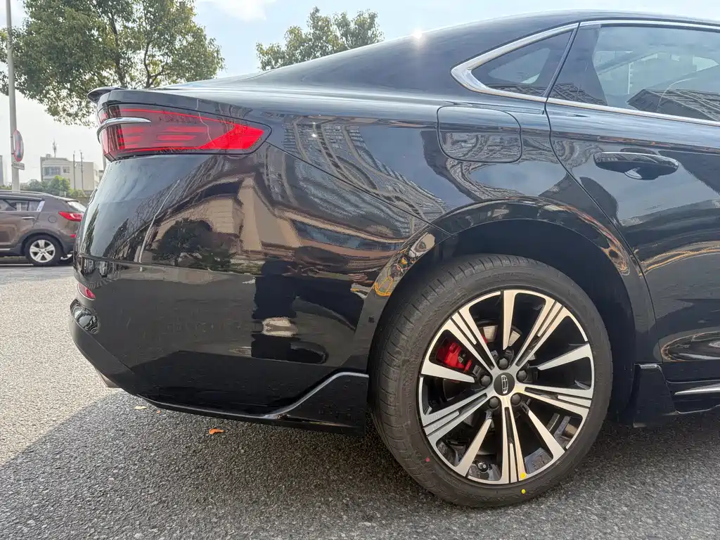 GEELY AUTOMOBILE XINGRUI