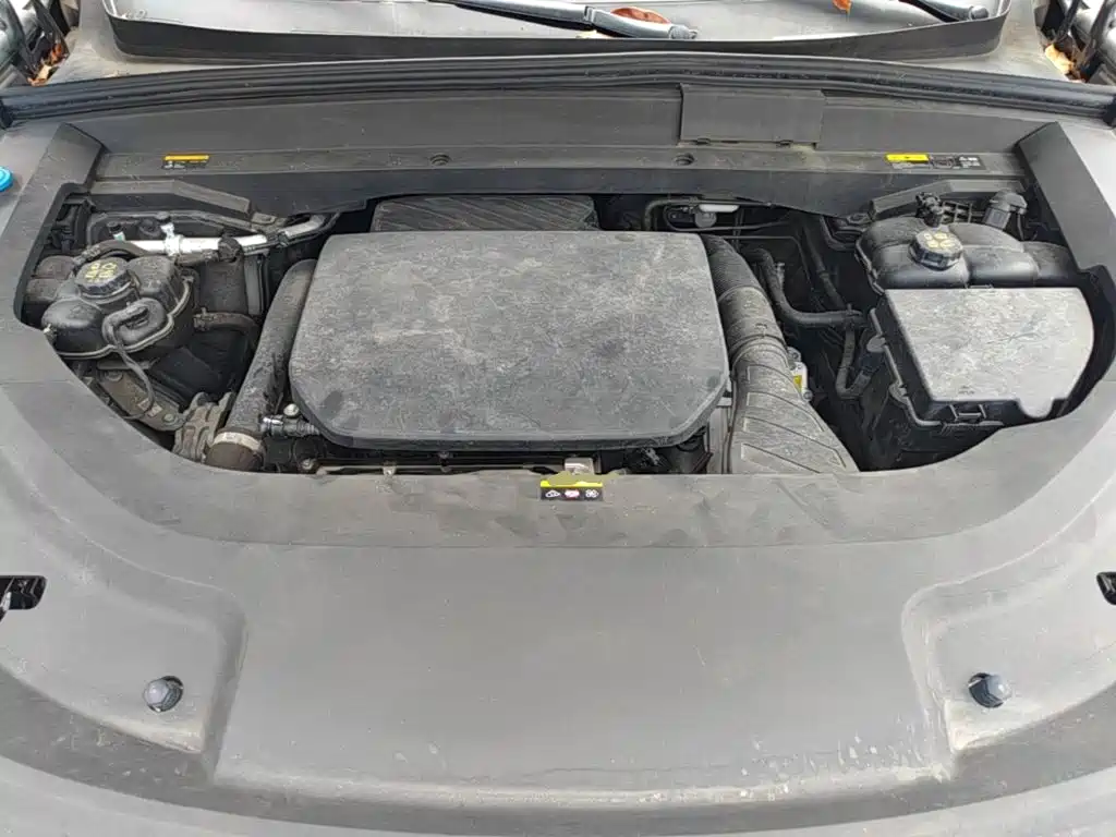 Li Auto Li L8 — миниатюра 20