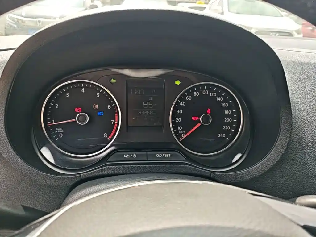 Volkswagen Polo — миниатюра 12