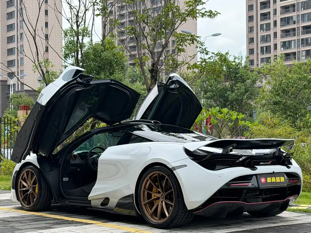 McLaren 720S — миниатюра 4