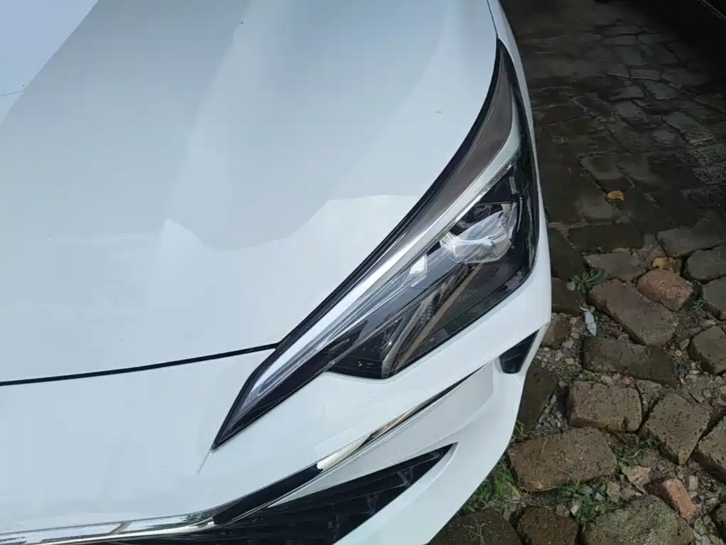 Roewe i5 — миниатюра 18