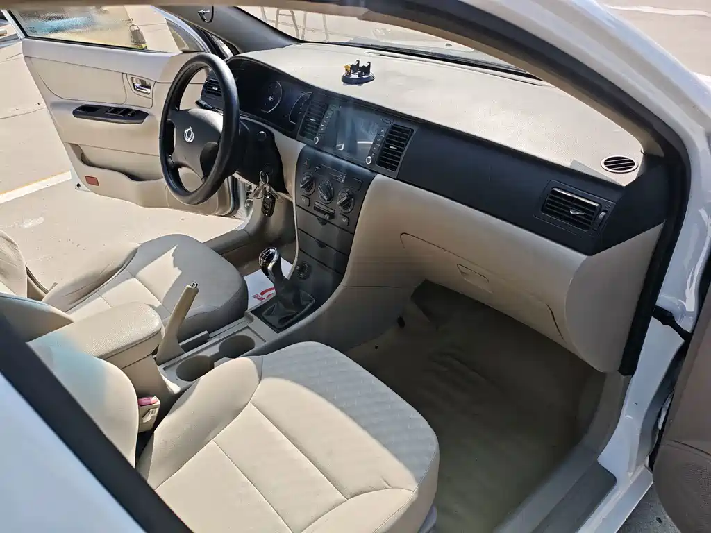 Geely Vision — миниатюра 8