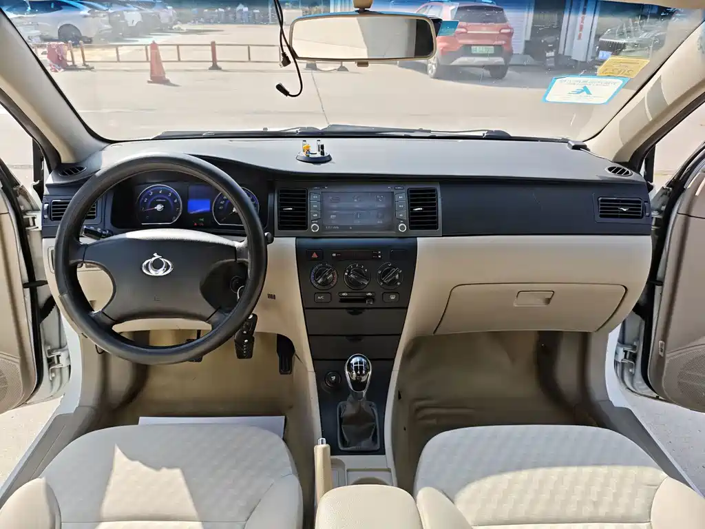 Geely Vision — миниатюра 11