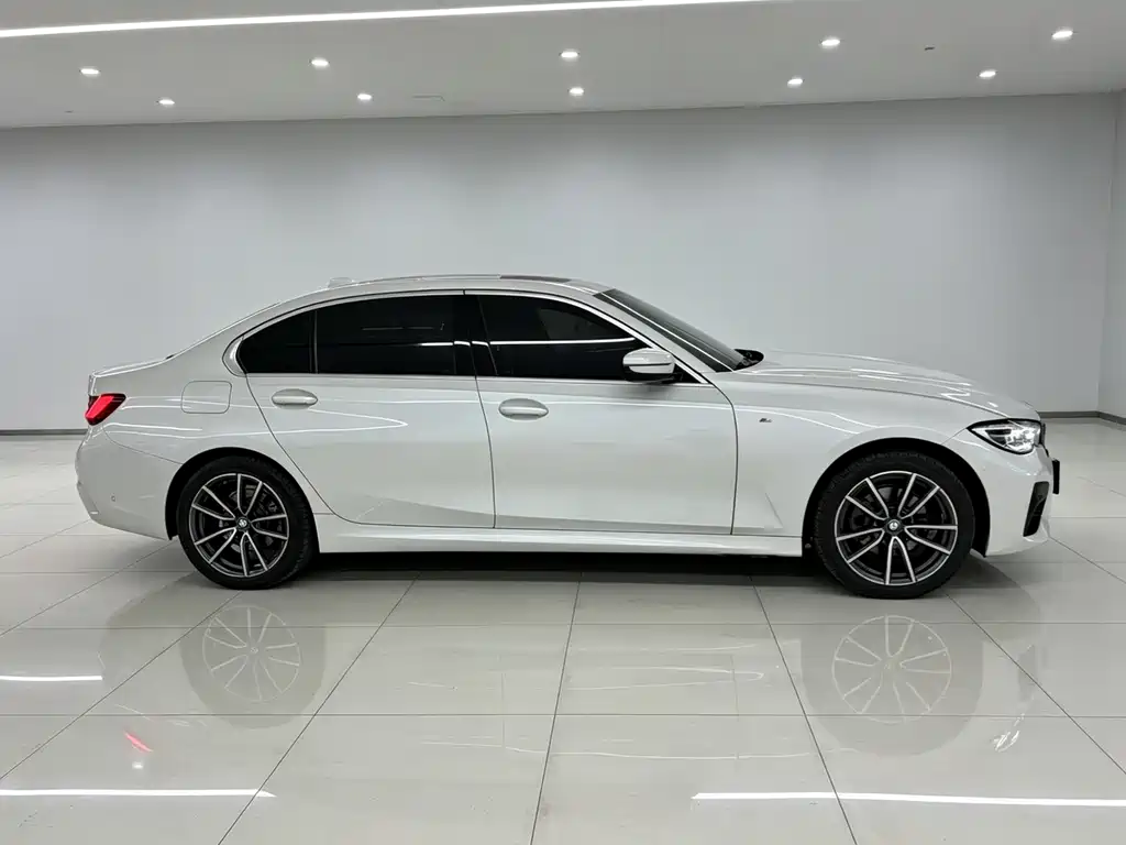 BMW 3 Series 3 2021 325Li M Sport