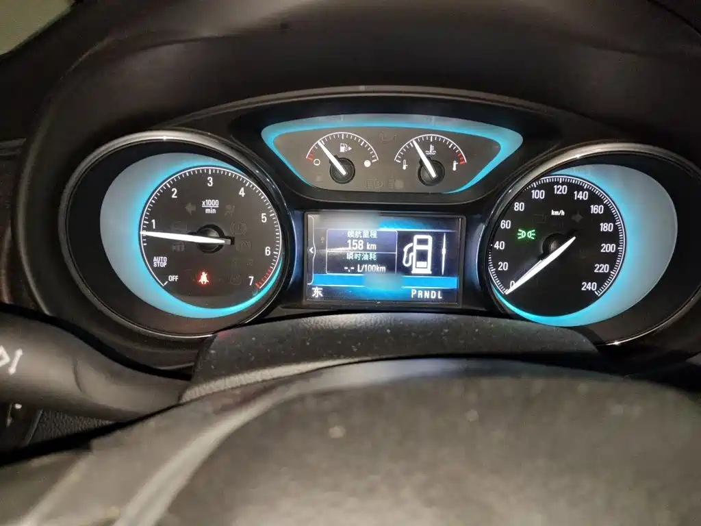 Buick Envision Plus — миниатюра 4