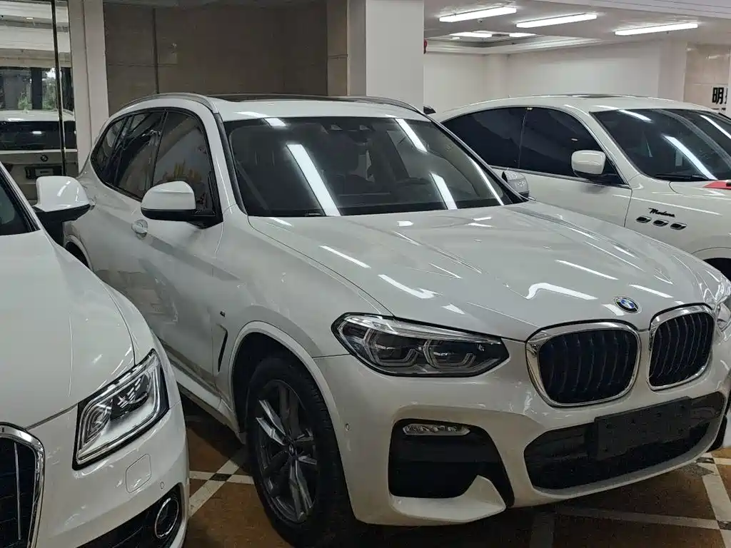 BMW  X3