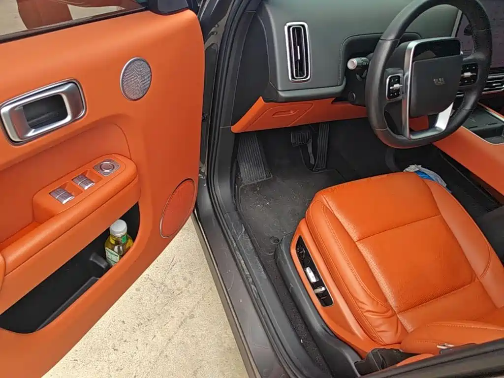Li Auto Li L8 — миниатюра 16