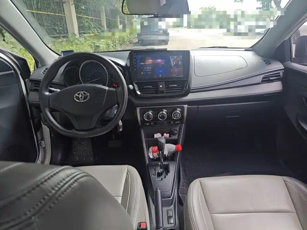 Toyota Vios FS — миниатюра 6