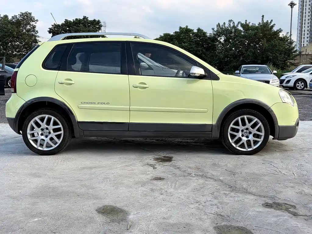 Volkswagen Polo — миниатюра 4