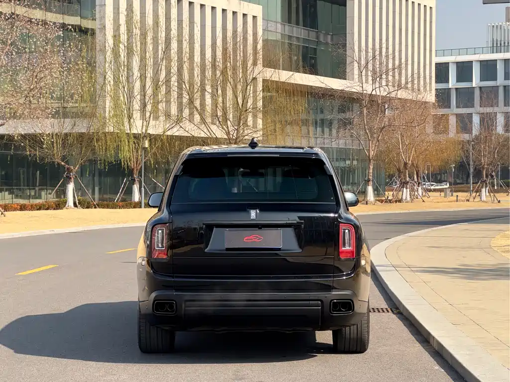 ROLLS-ROYCE CULLINAN