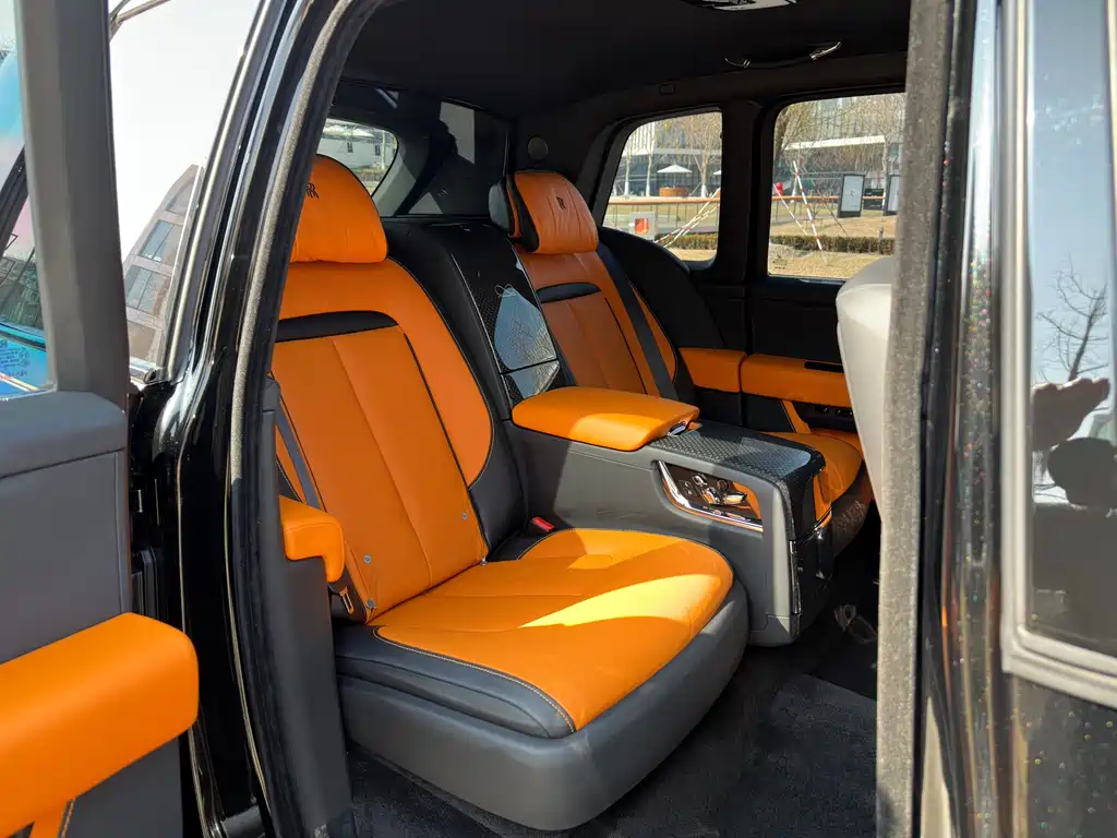 ROLLS-ROYCE CULLINAN