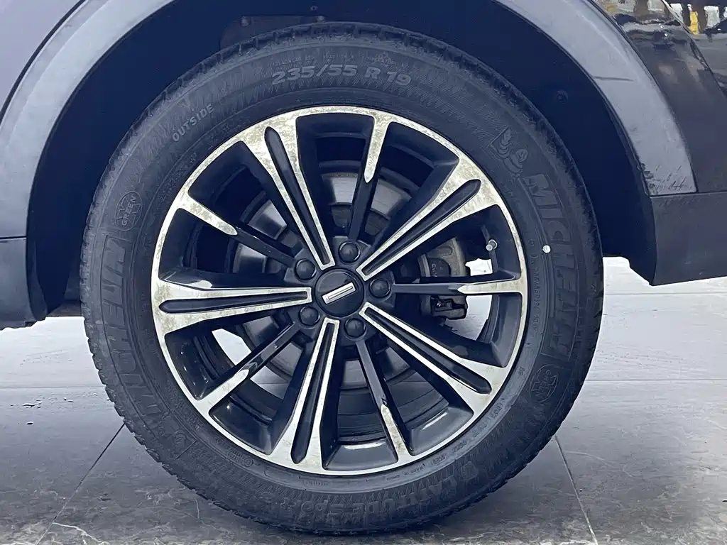 WEI PAI WEI BRAND VV6