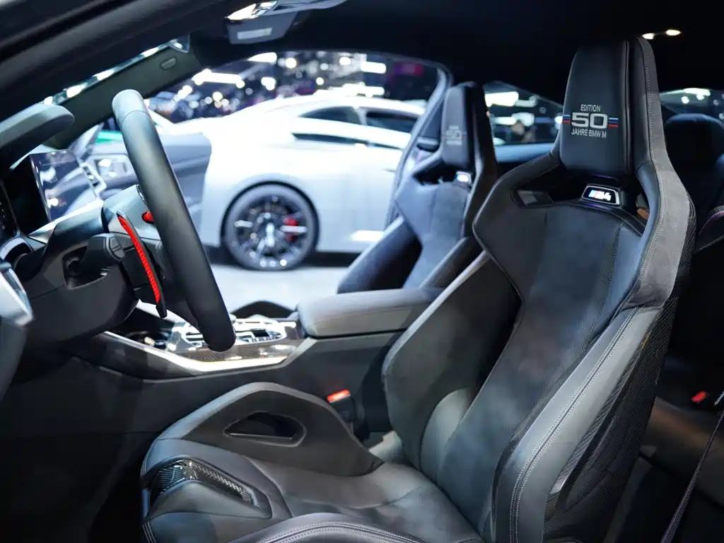 BMW M4 — миниатюра 14