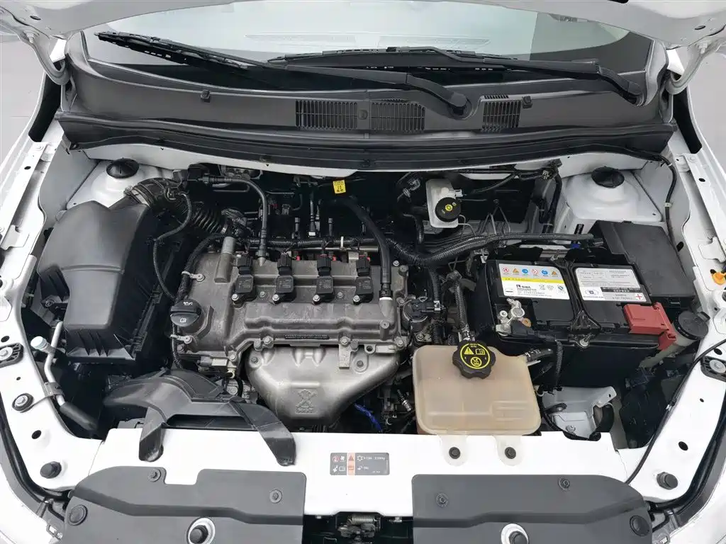 Chevrolet Sail 2015 3 1.3L MT