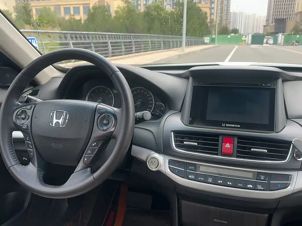 Honda Crosstour — миниатюра 17