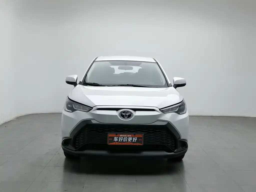 Toyota Frontlander — миниатюра 3
