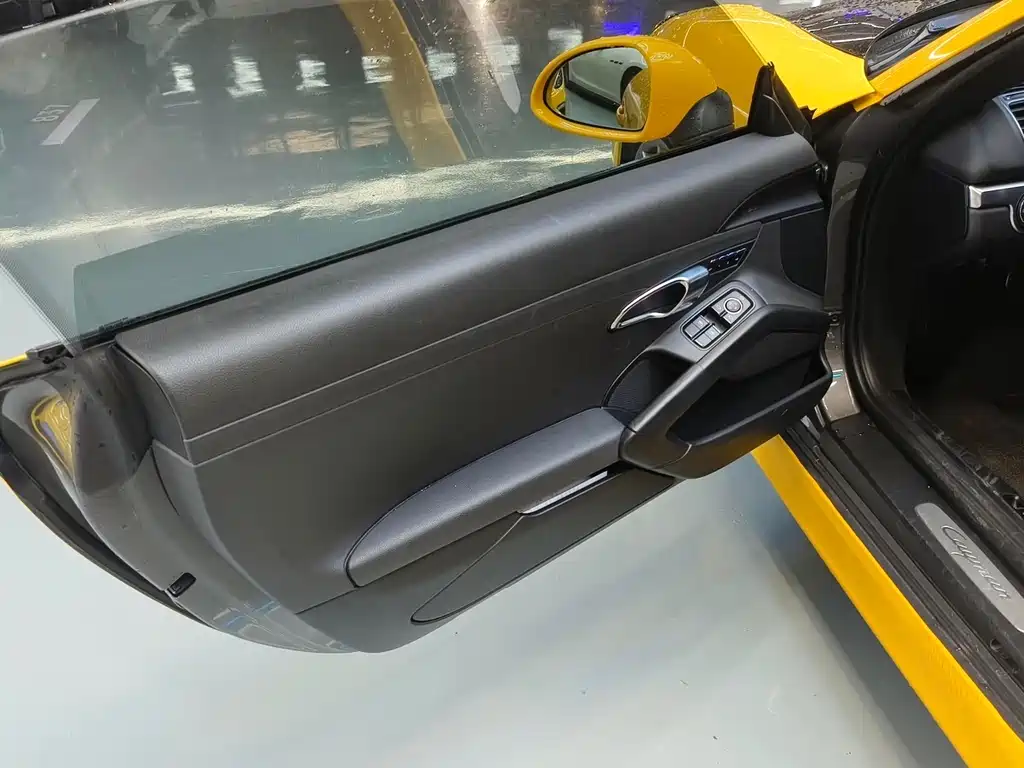 Porsche Cayman 2013 Cayman 2.7L