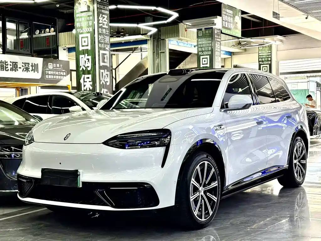AITO AITO M6