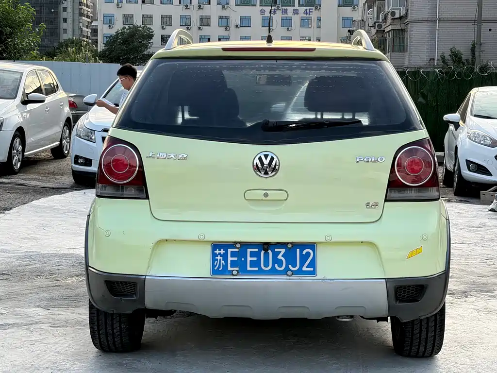 Volkswagen Polo — миниатюра 6