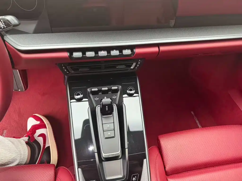 Porsche 911 — миниатюра 5