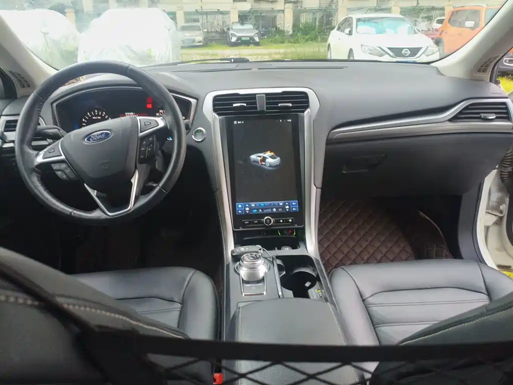 Ford Mondeo — миниатюра 13