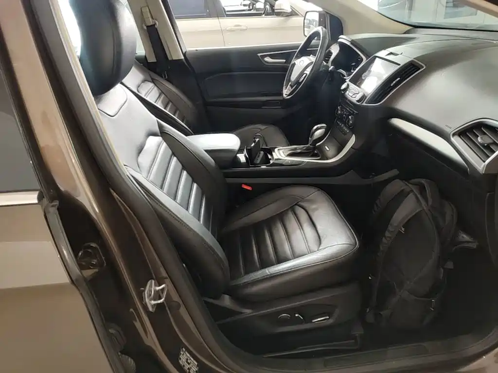 Ford Edge — миниатюра 25