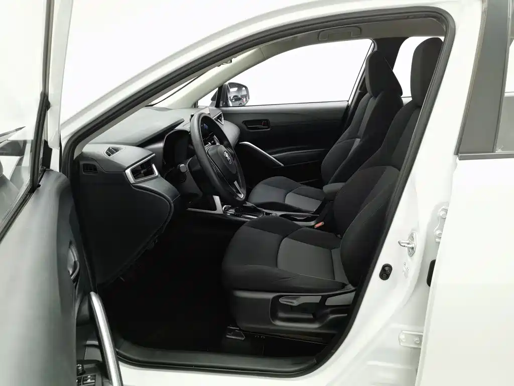 Toyota Frontlander — миниатюра 10
