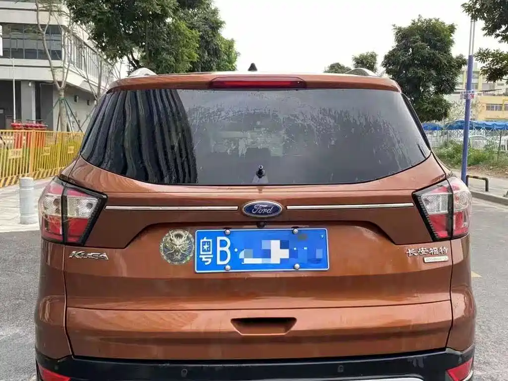Ford Kuga — миниатюра 4