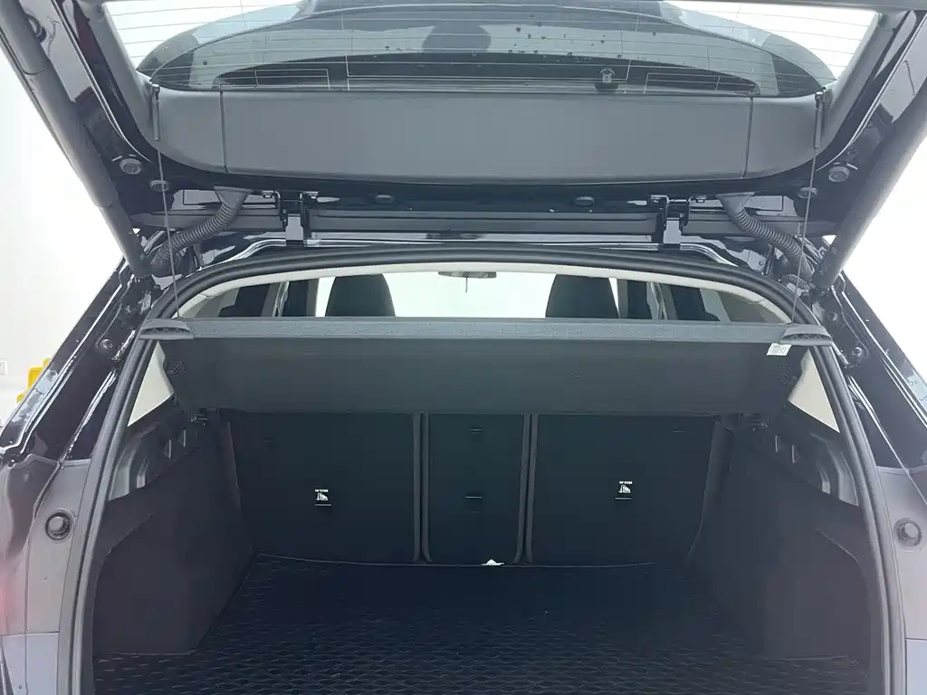 BMW X1 — миниатюра 13