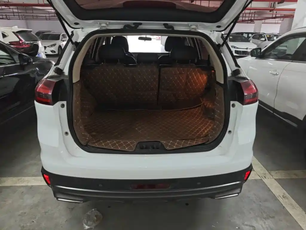 Geely Boyue — миниатюра 19