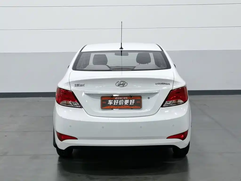 Hyundai Verna — миниатюра 4