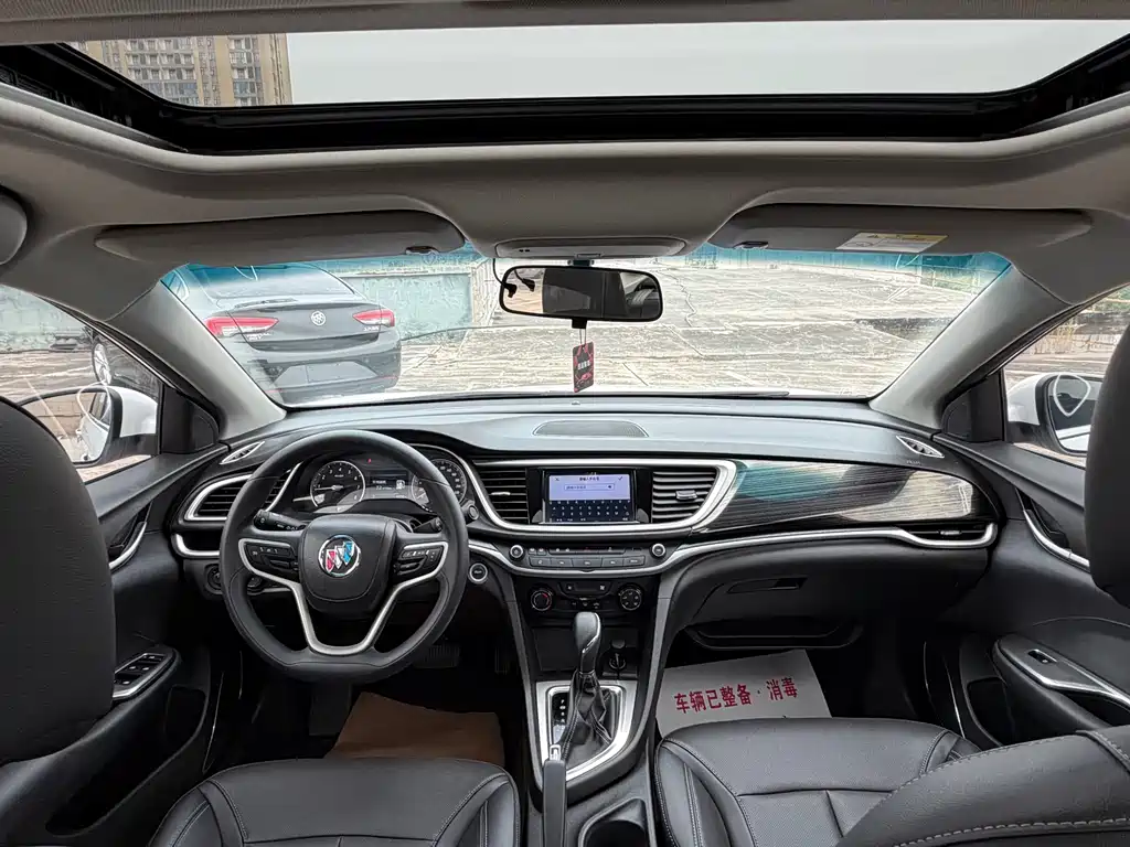 Buick Excelle — миниатюра 9