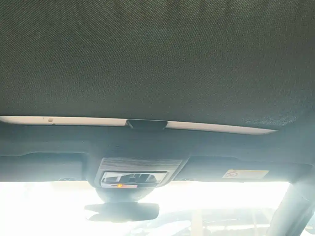 Volkswagen Golf — миниатюра 18