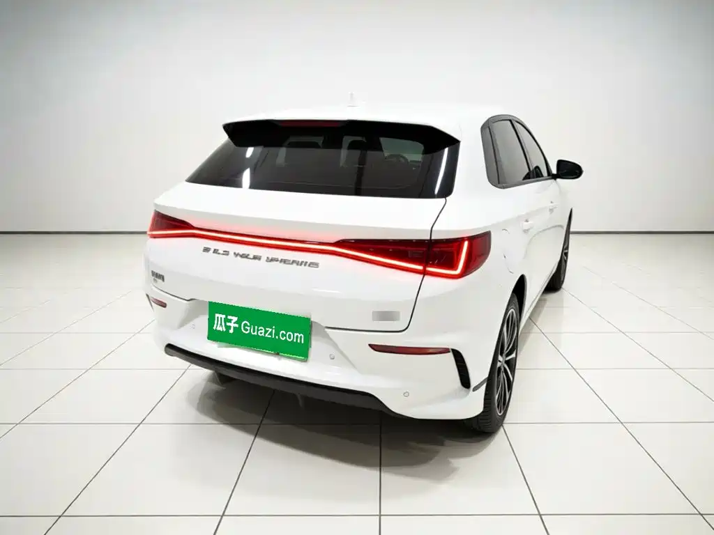 BYD e2 — миниатюра 6