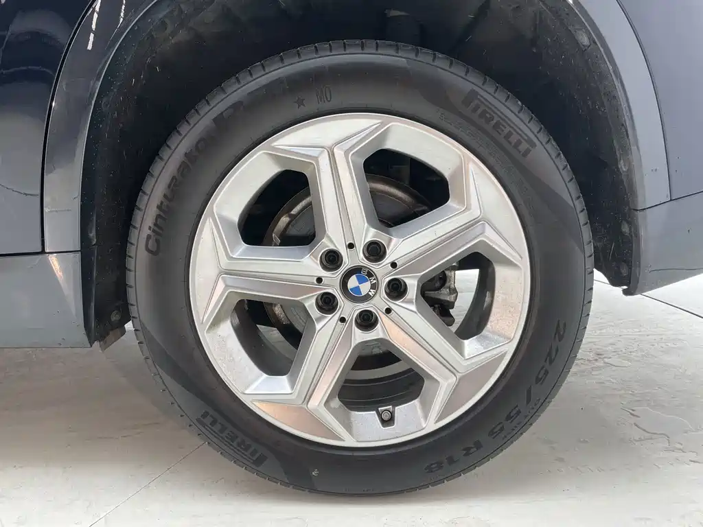 BMW X1 — миниатюра 12