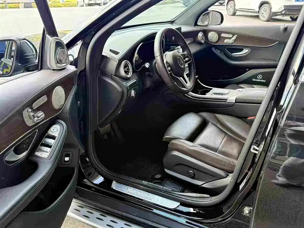Mercedes-Benz GLC — миниатюра 4
