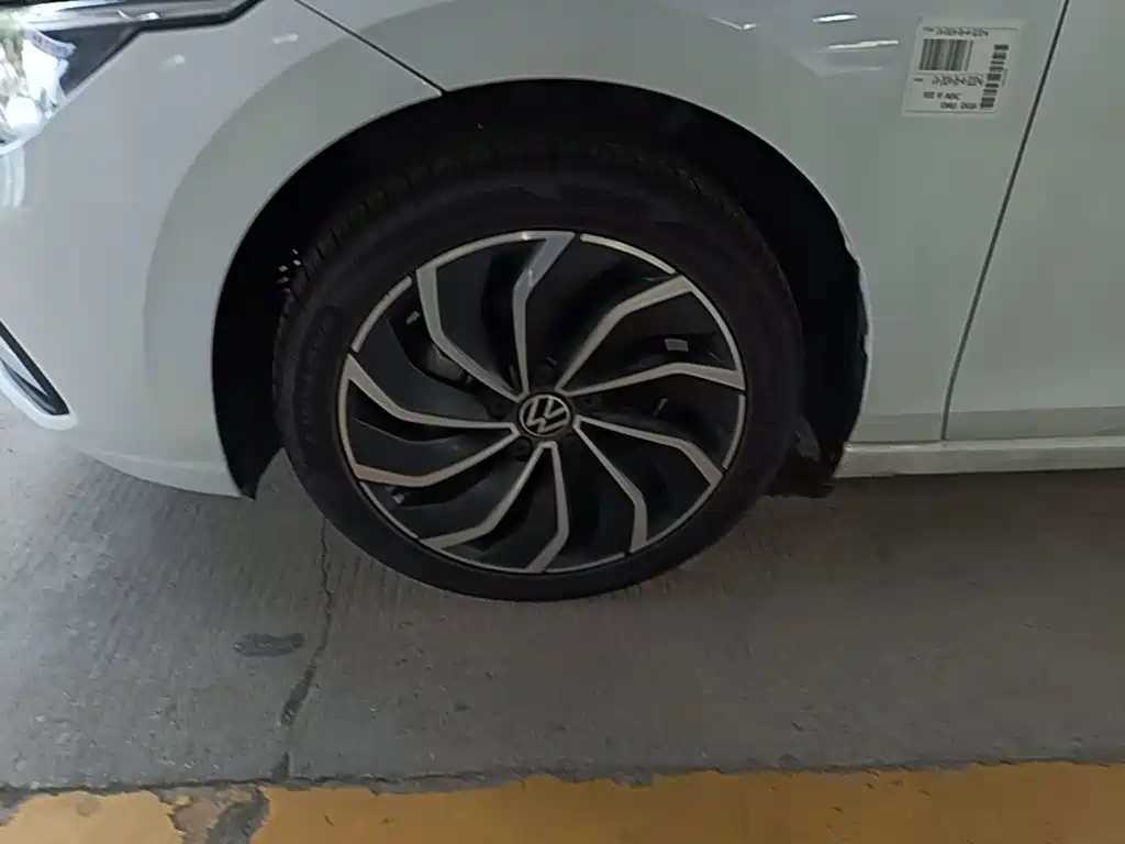 Volkswagen Golf — миниатюра 23