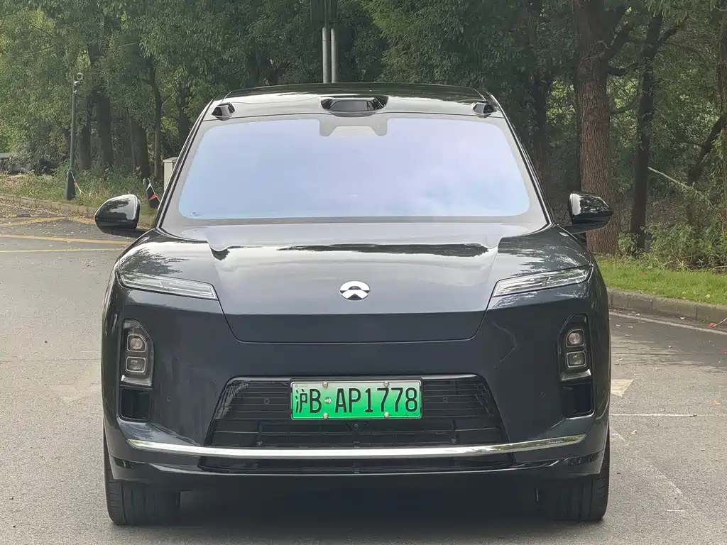NIO ES8 — миниатюра 2