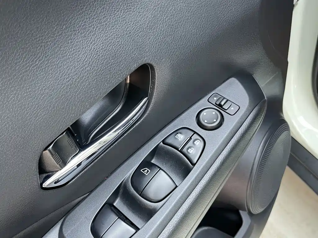 Nissan Kicks — миниатюра 26