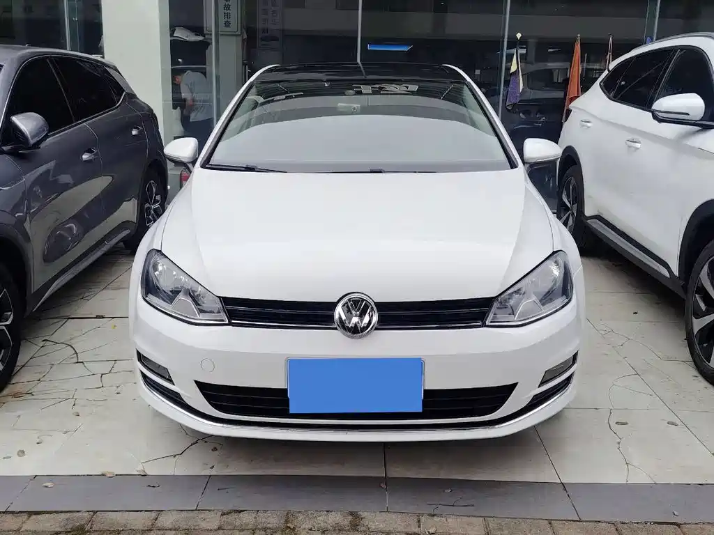Volkswagen Golf — миниатюра 2
