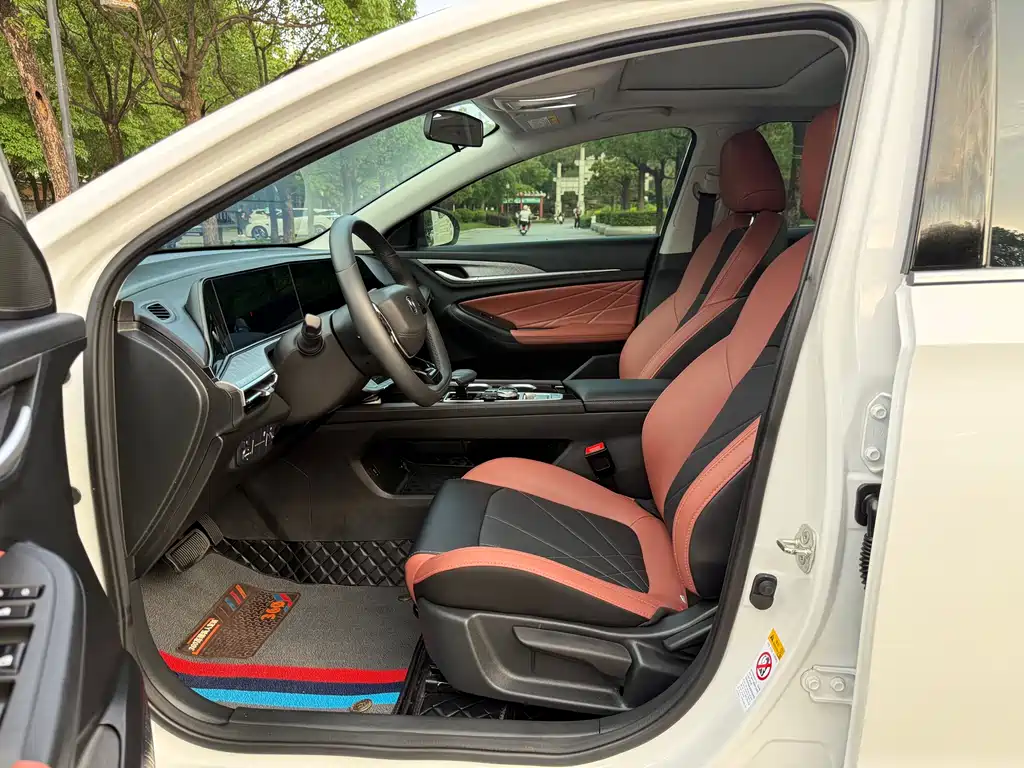 Changan Eado 2024 PLUS NE 1.4T GDI DCT