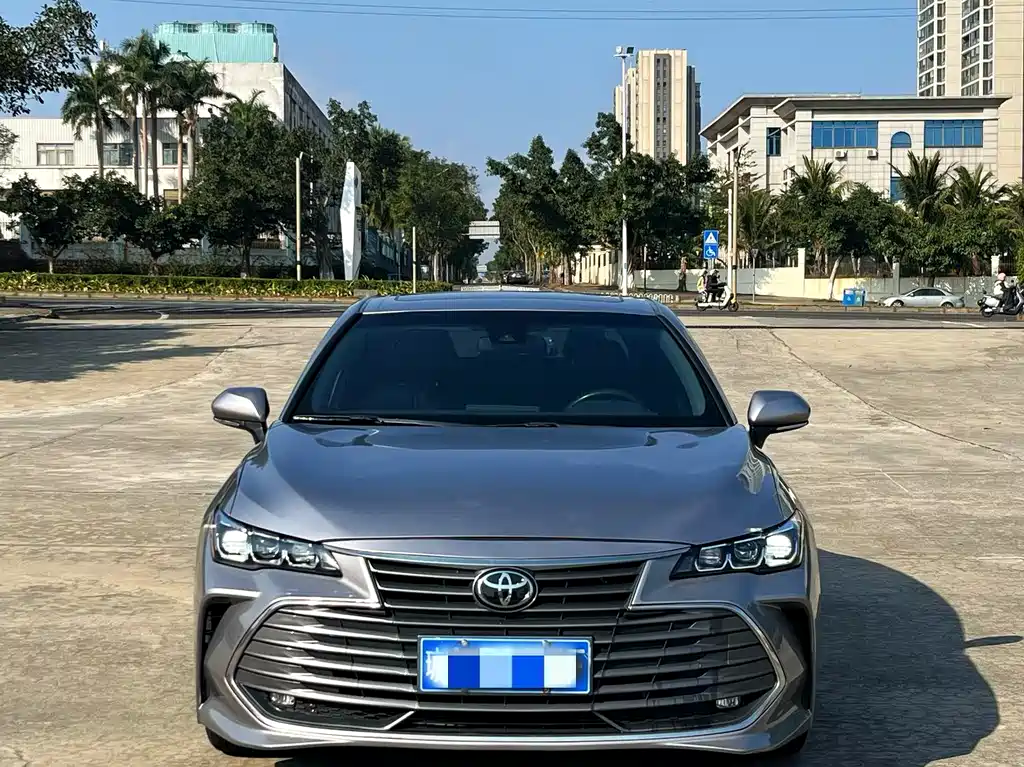 TOYOTA ASIAN DRAGON