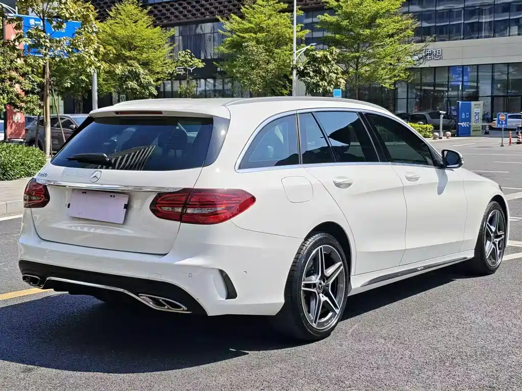 Mercedes-Benz C-Class (Import) — миниатюра 5