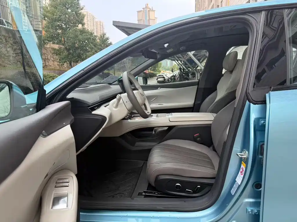 Changan Deepal DARK BLUE L07