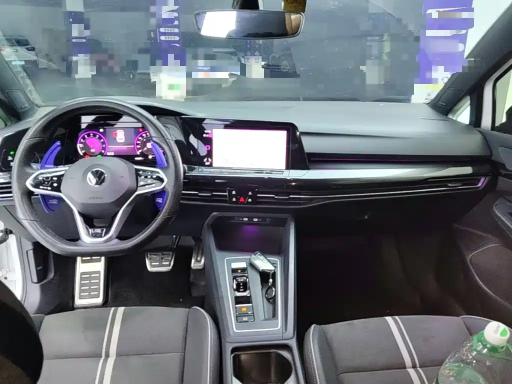 Volkswagen Golf — миниатюра 10